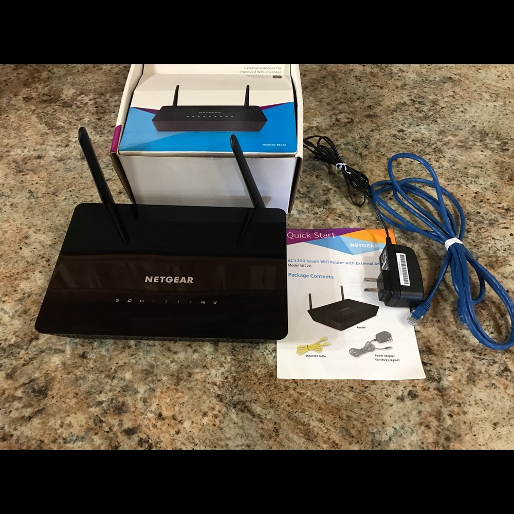 NETGEAR WIFI ROUTER